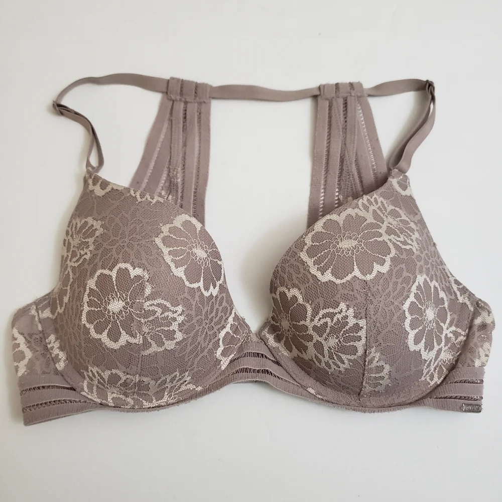 32D Pink Victoria's Secret Gray Floral Lace - Picture 1 of 9